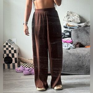 wide leg pants